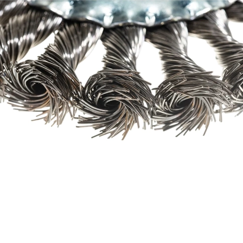 Щетка для УШМ "Плоская", кручен.проволока 0,5мм, 125 мм посадка 22,2 мм блистер CUTOP Profi фото 3